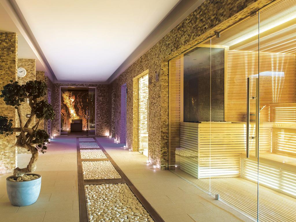 Premier Palace Spa Hotel Bucarest Exterior foto The spa at The Dorchester